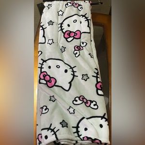 Hello kitty blanket